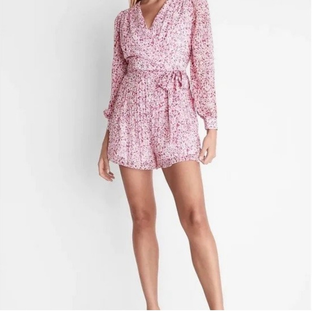 Express Womens Pink Abstract Floral Pleated Long Sleeve Surplice Romper Small